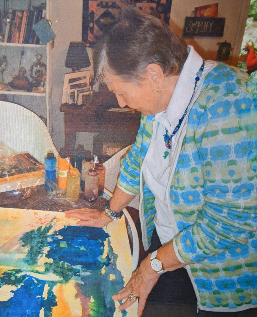 Elizabeth Lynn photo